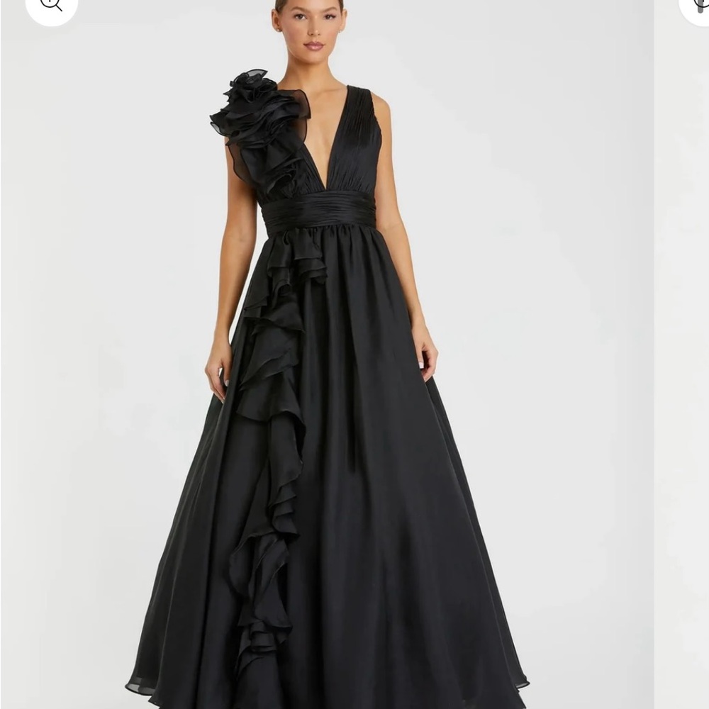 Mac Duggal Black One-Shoulder Ruffled Ball Gown